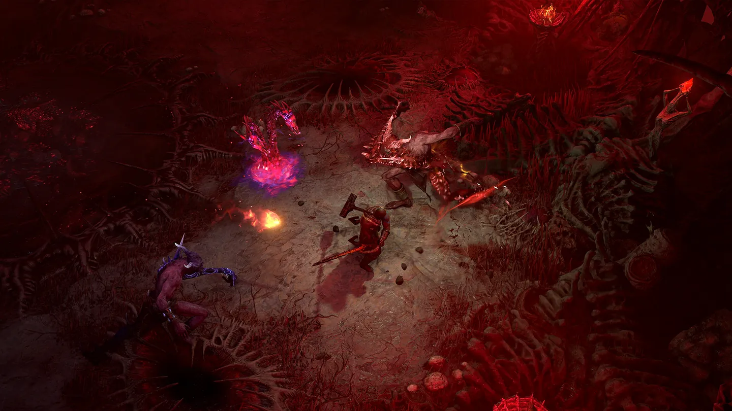 Ein Spieler kämpft in der roten Arena der Höllenhorden in Diablo 4 gegen Mitglieder des Grausamen Rats